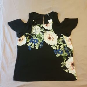 Lovely Le chateau black floral cold shoulder top